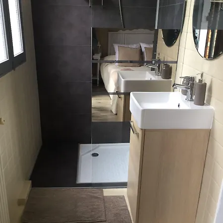 Bed & Breakfast Des T Arcachon