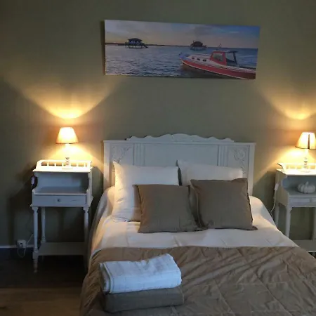 Bed & Breakfast Des T Arcachon